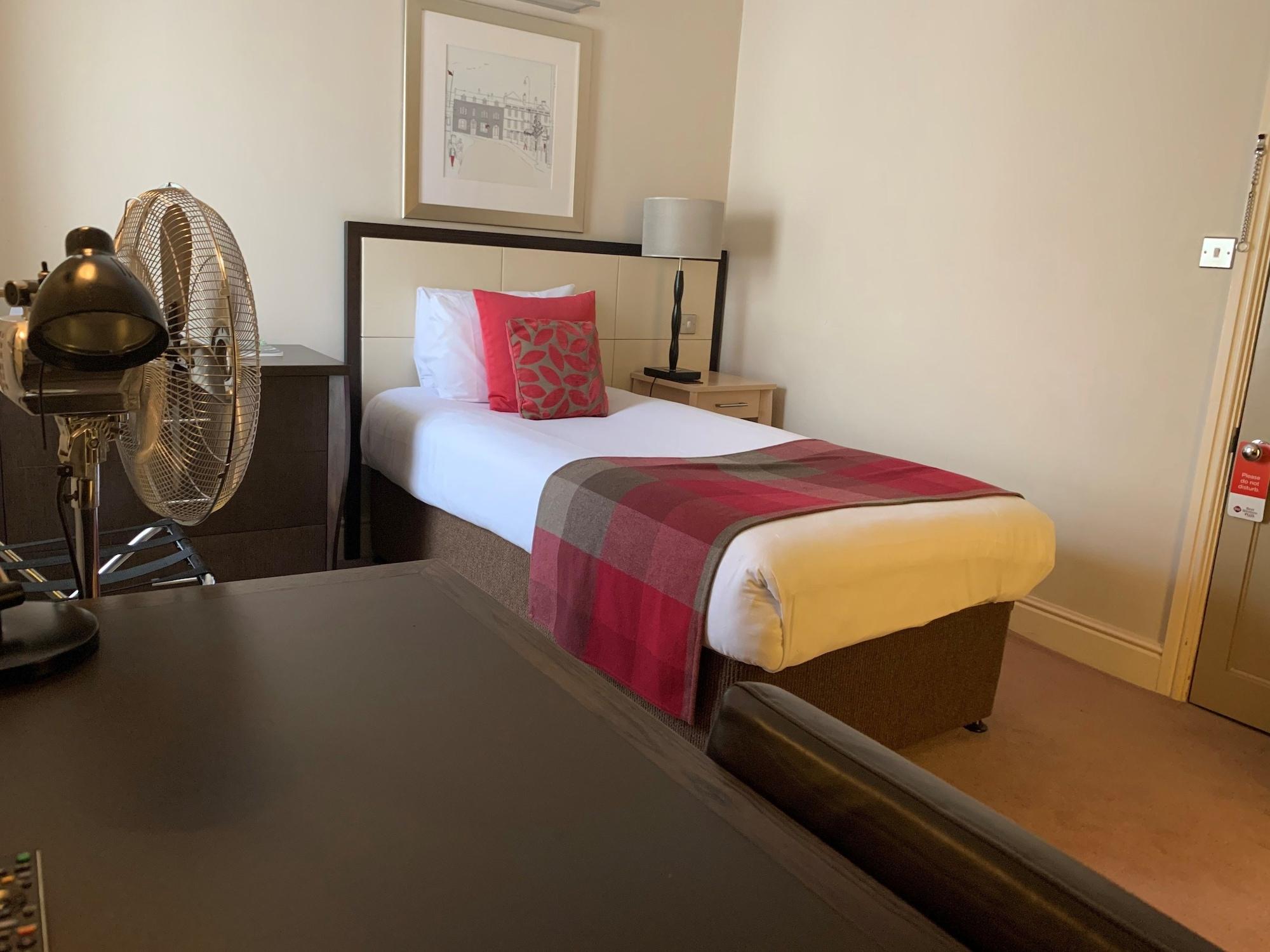 Best Western Plus Angel Hotel Chippenham  Exteriör bild