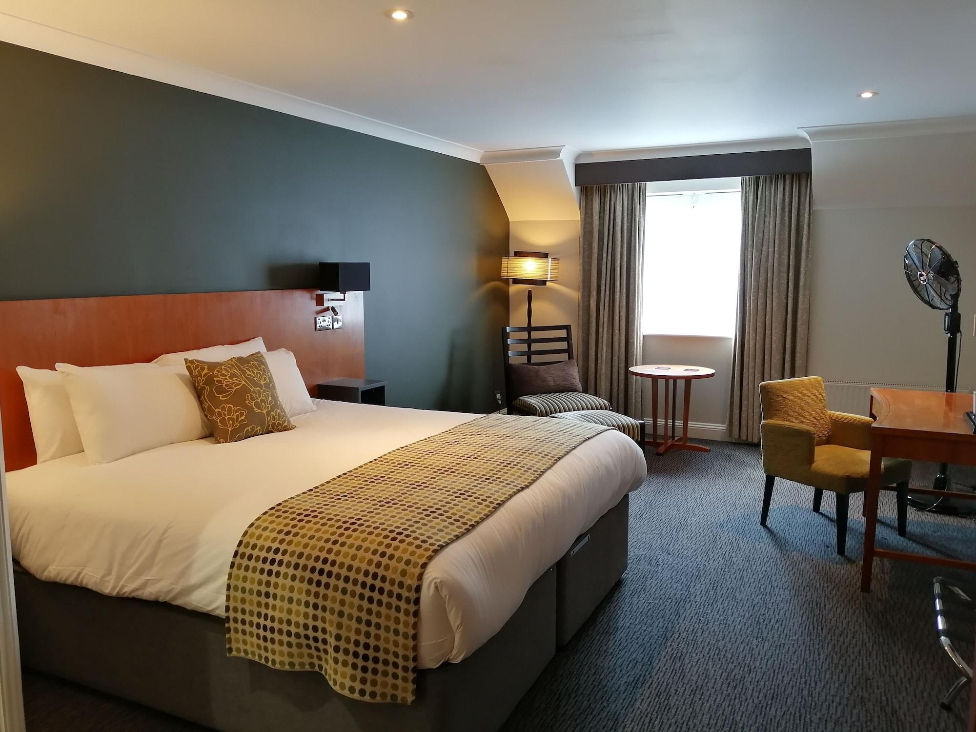 Best Western Plus Angel Hotel Chippenham  Exteriör bild