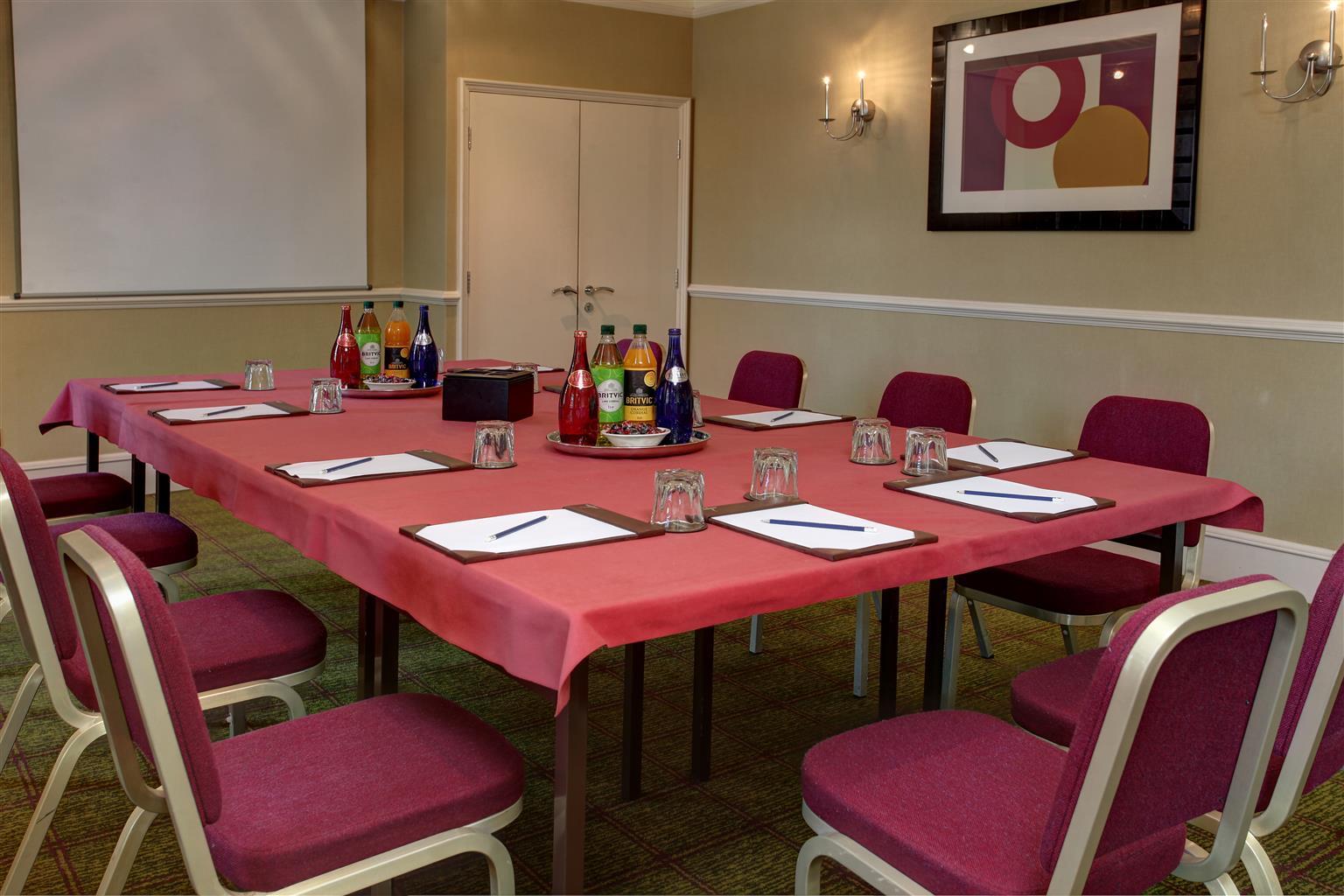 Best Western Plus Angel Hotel Chippenham  Exteriör bild